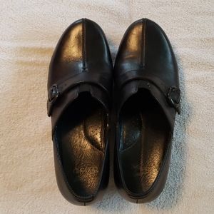 Dansko Tamera Black Leather Clogs.